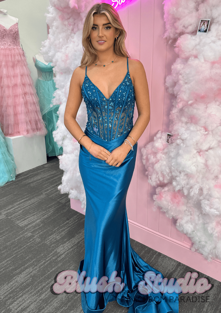 Lucia - Blush Studio