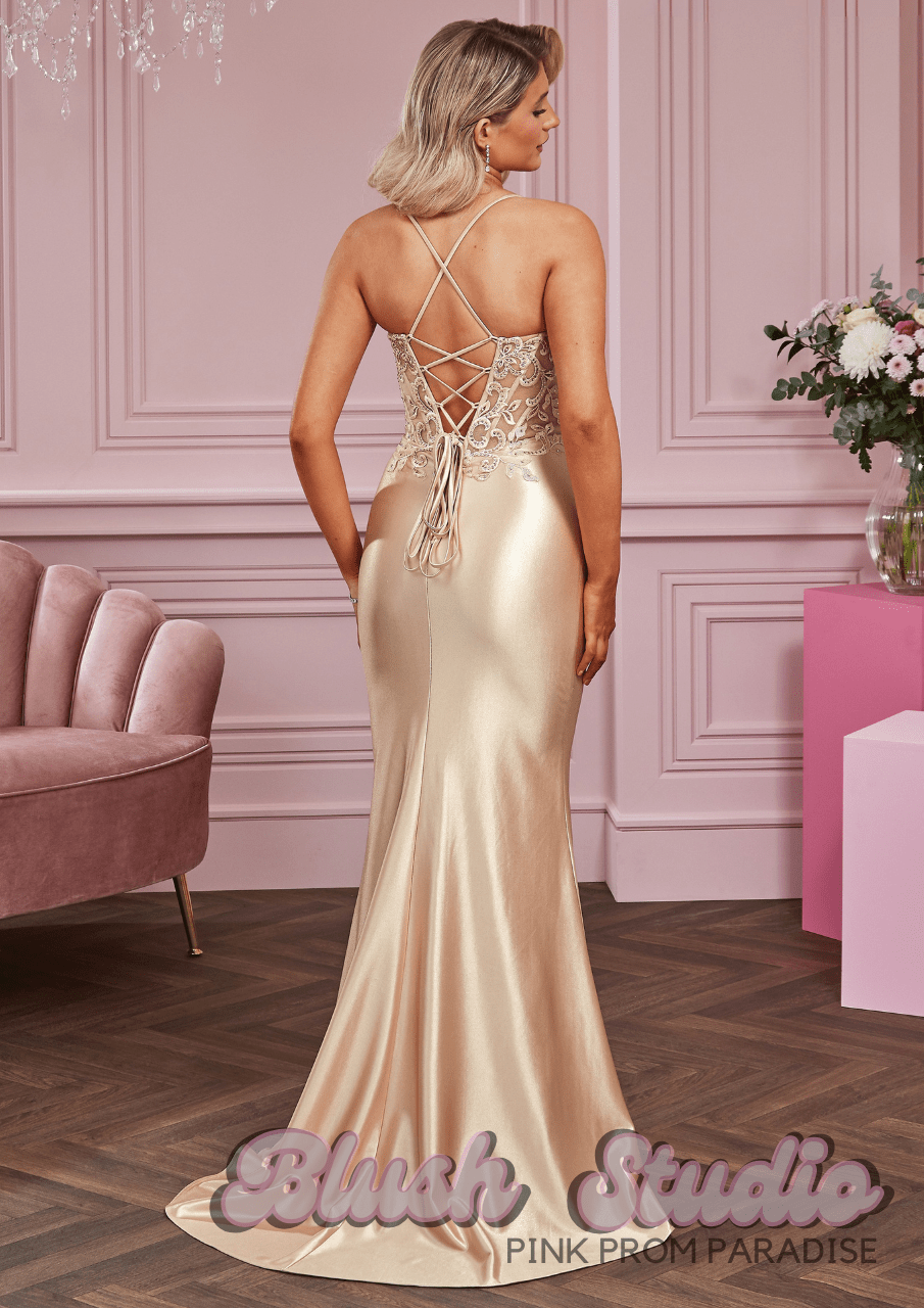 Maddison - Blush Studio