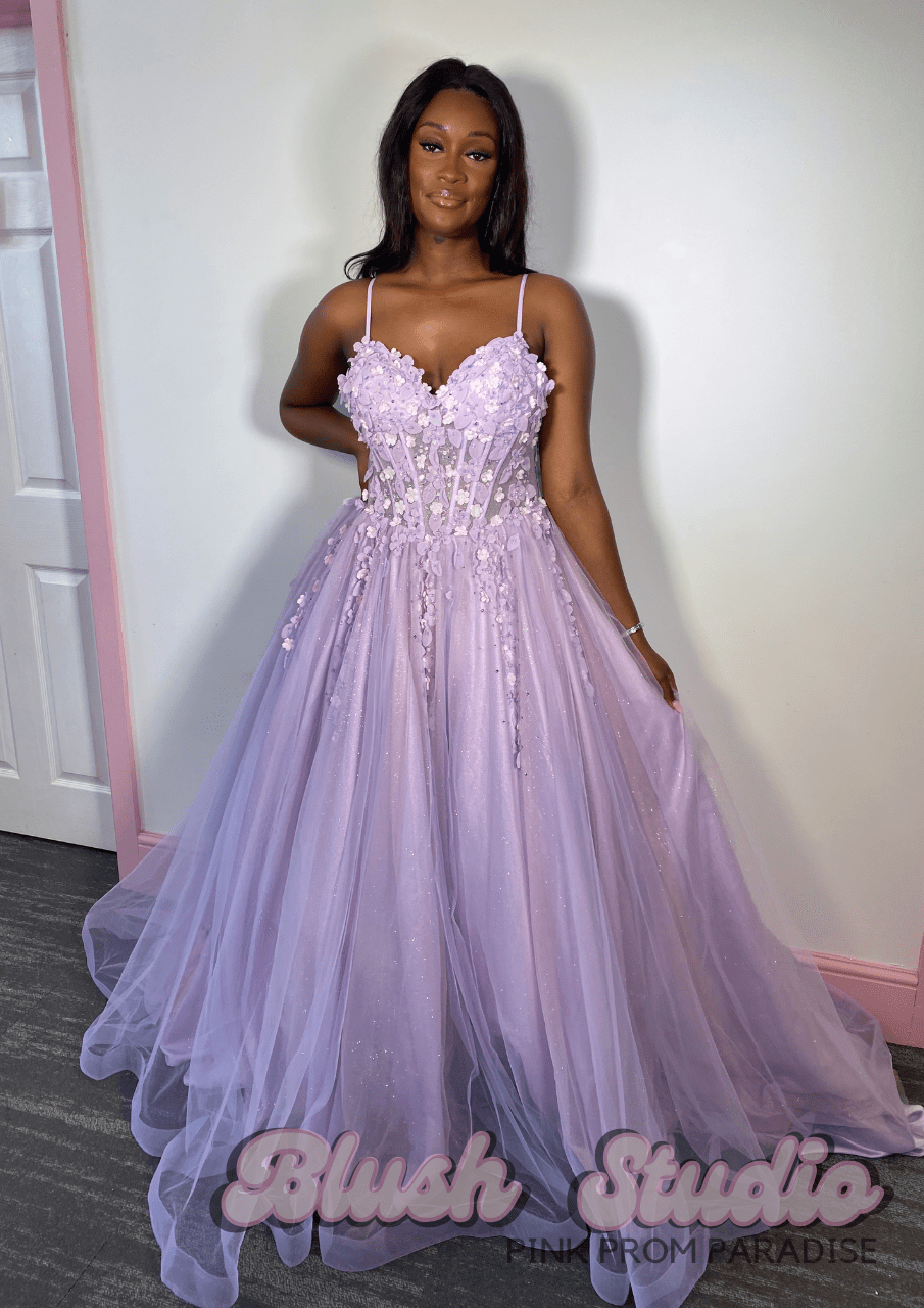 Stormi - Blush Studio