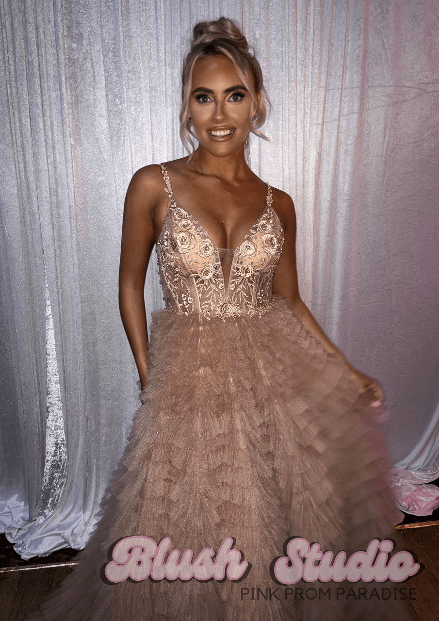 Milani - Blush Studio