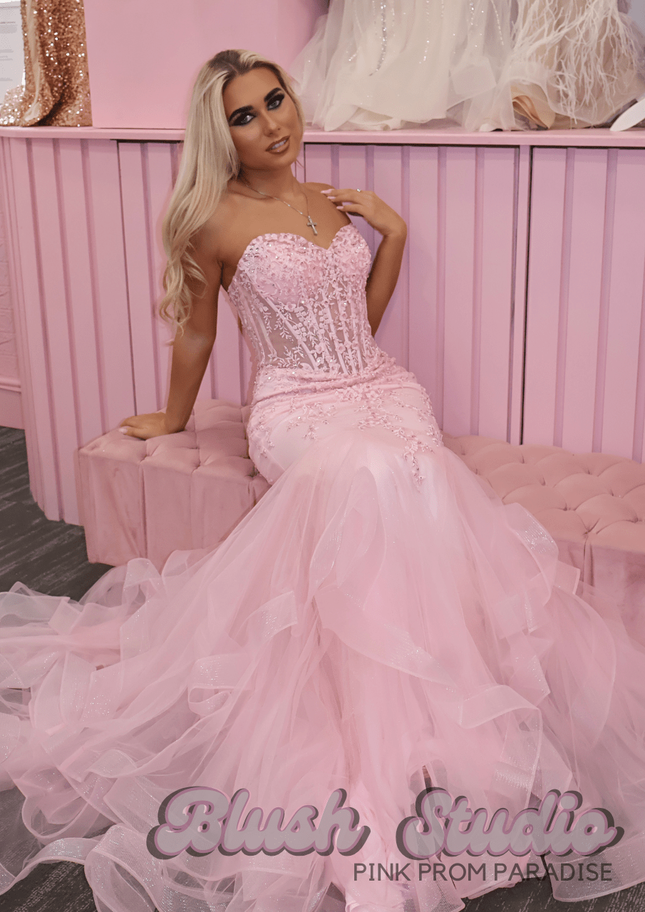 Brinkley - Blush Studio