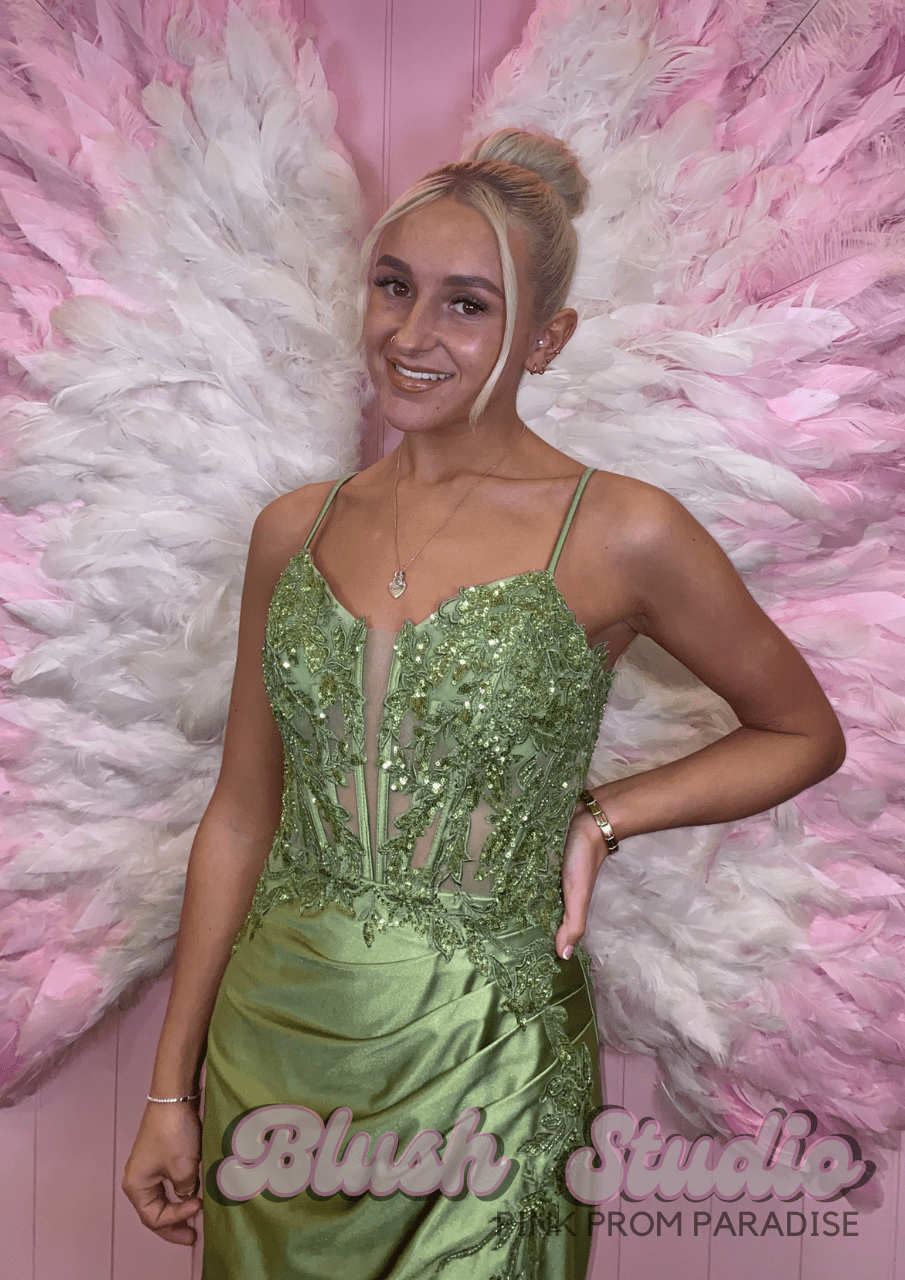 Alaska - Blush Studio