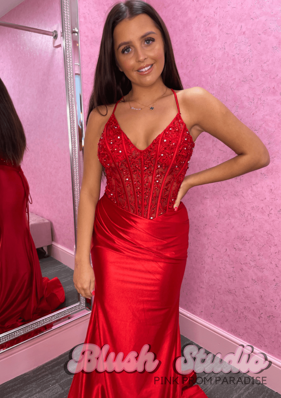Lucia - Blush Studio