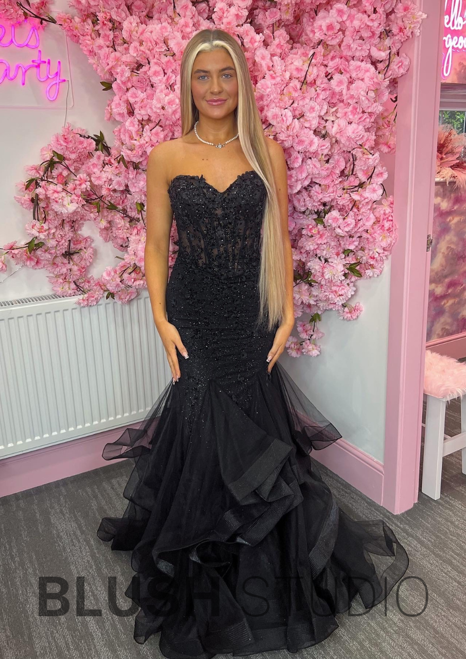 The Elizabeth Dress