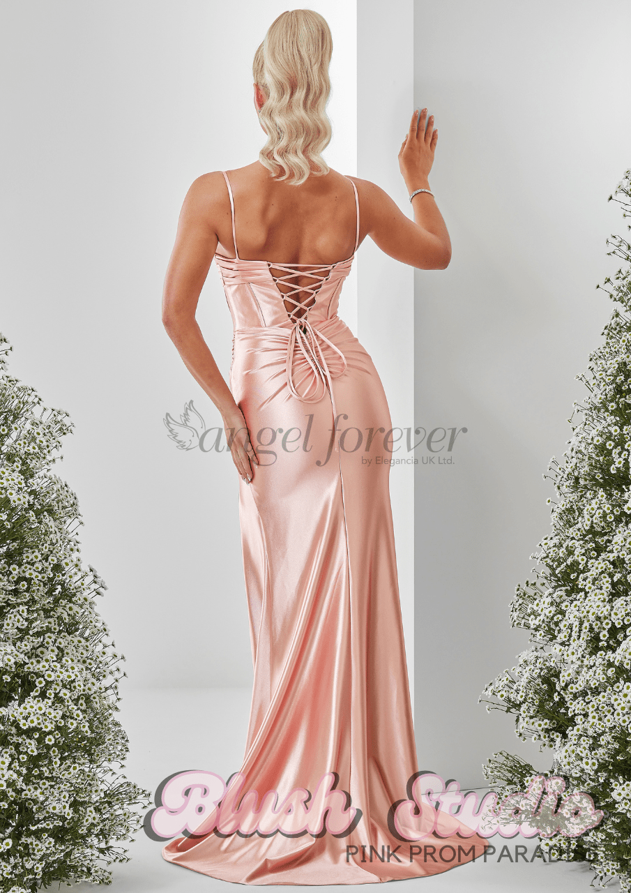 Saphia - Blush Studio