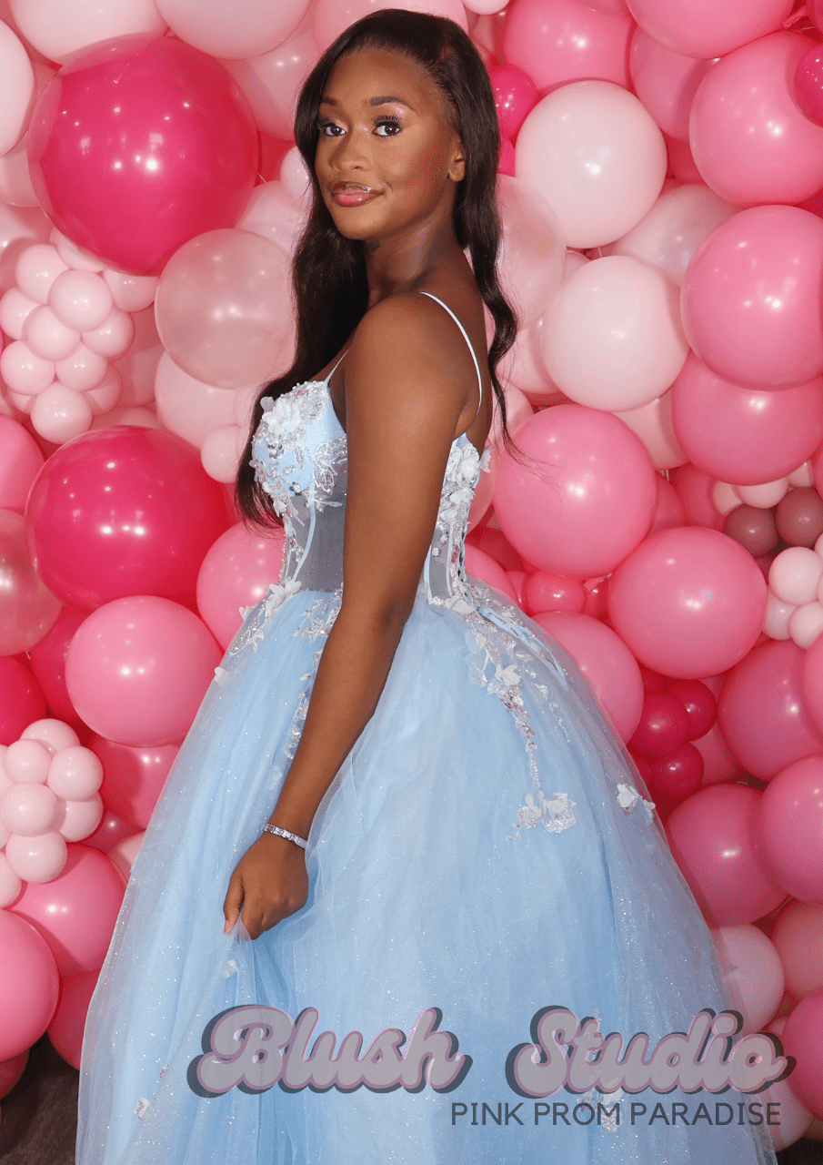 Huda - Blush Studio