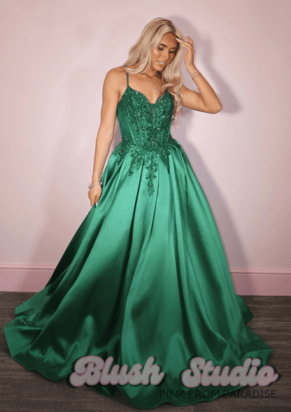 Dayna - Blush Studio