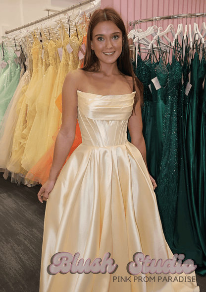 Francine - Blush Studio