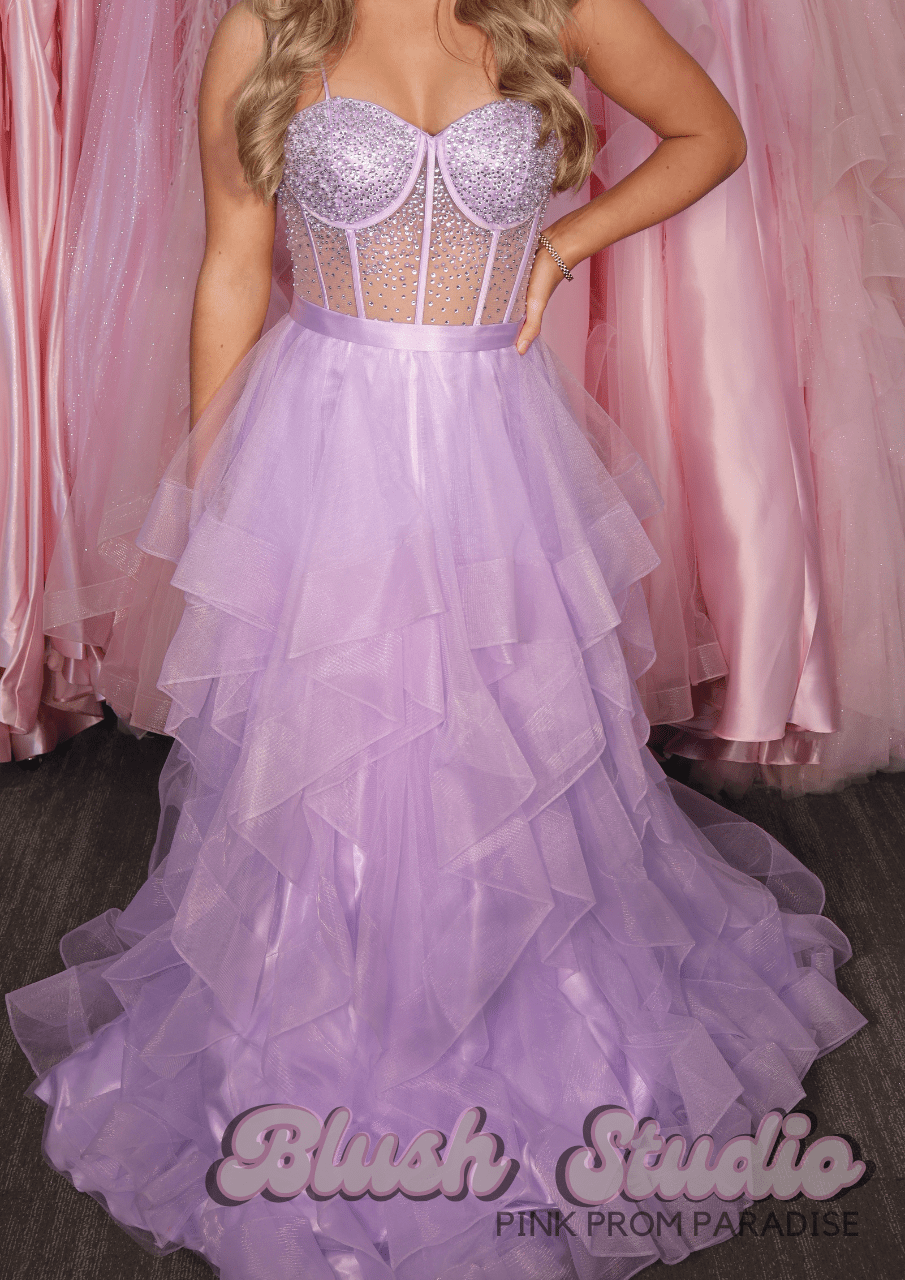 Trinity - Blush Studio