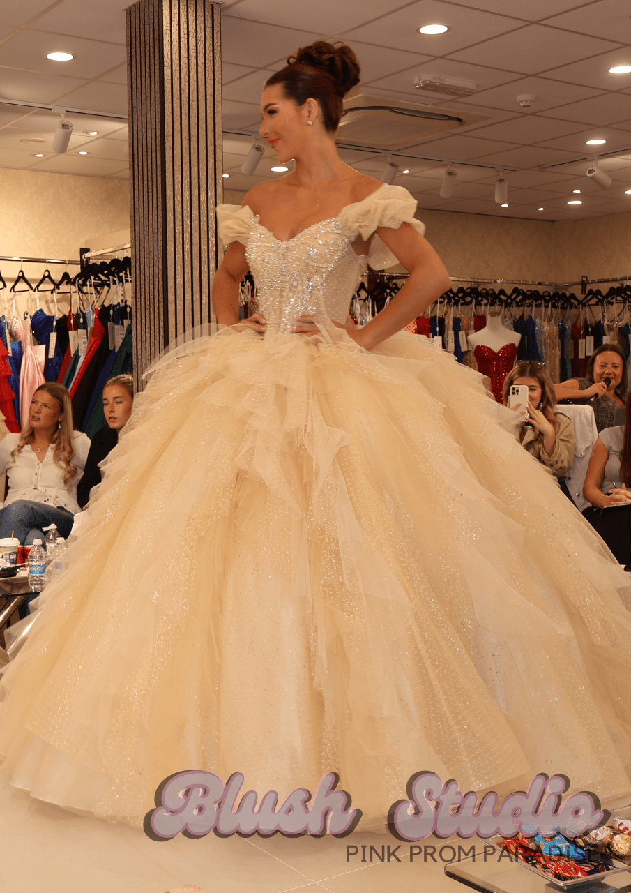 Glinda - Blush Studio