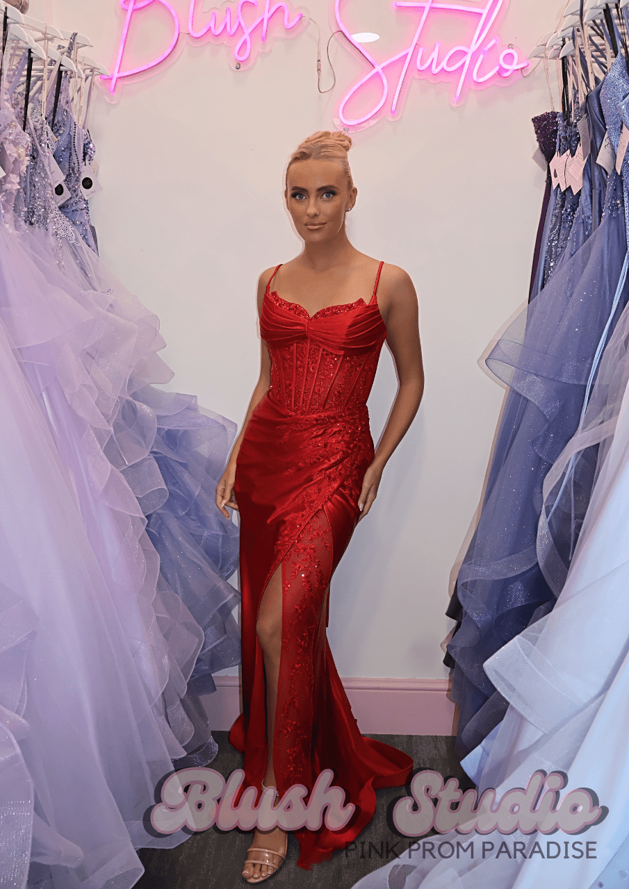 Carmen - Blush Studio