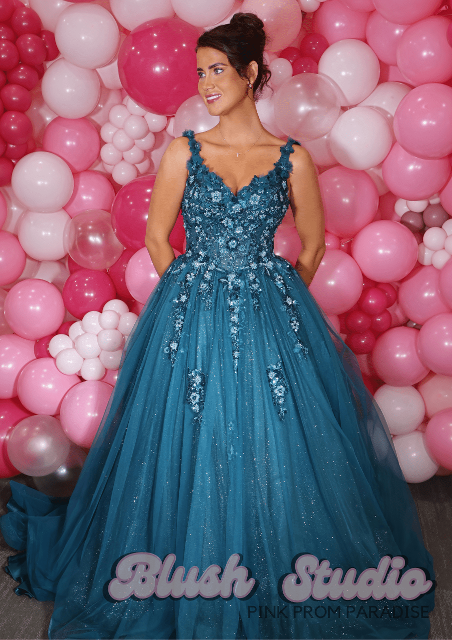 Verity - Blush Studio