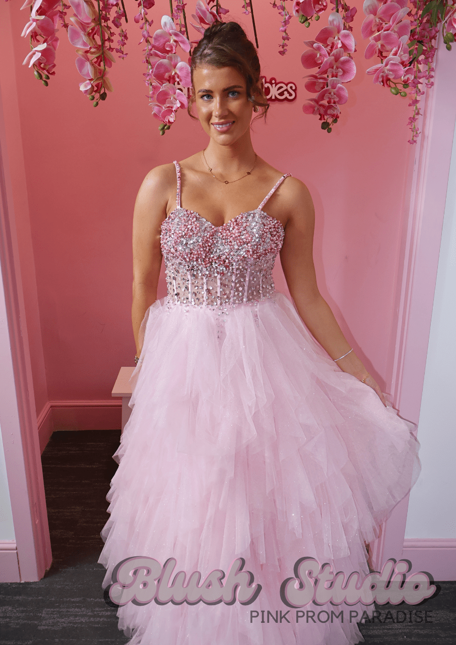 Dominica - Blush Studio
