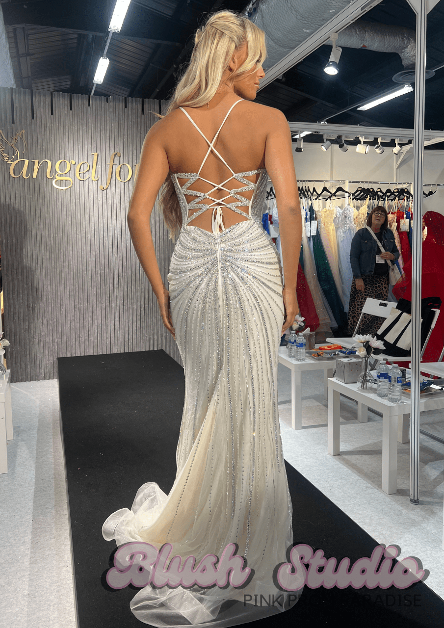 Isabella - Blush Studio