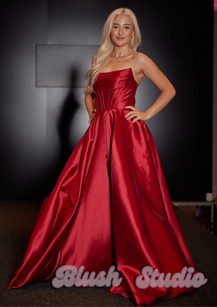 Francine - Blush Studio