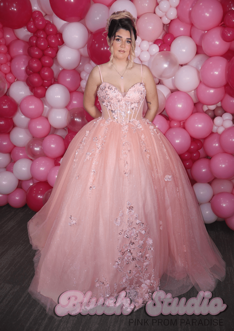 Huda - Blush Studio