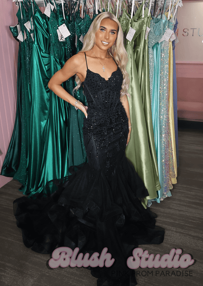 Perri - Blush Studio