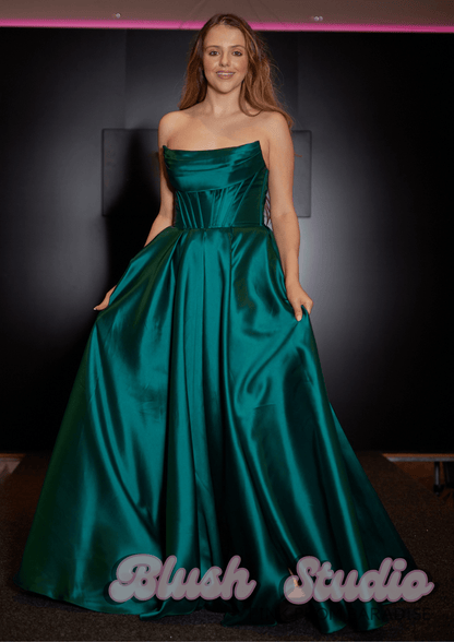 Francine - Blush Studio