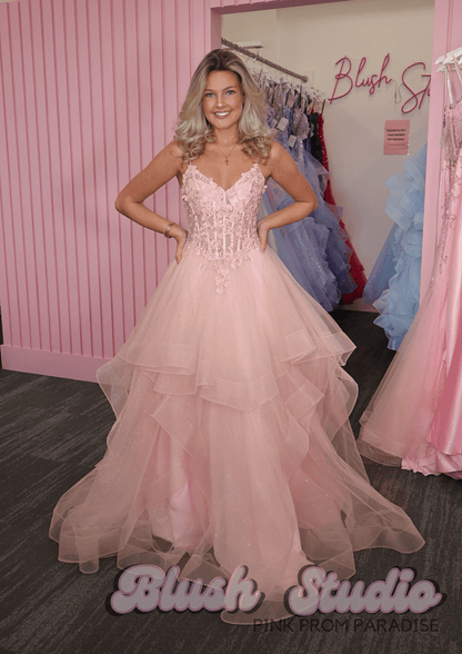 Ellie - Blush Studio