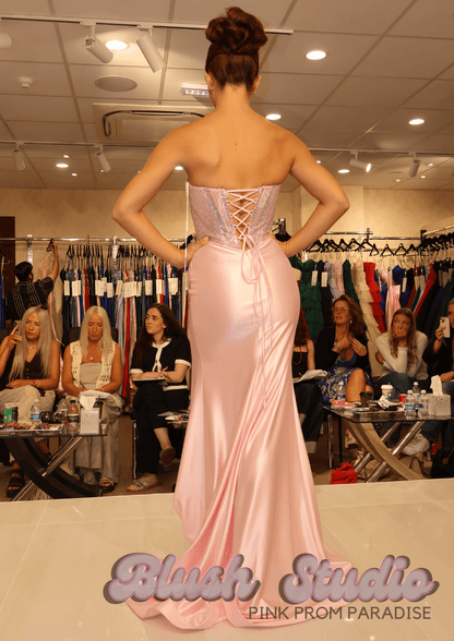 Dallas - Blush Studio