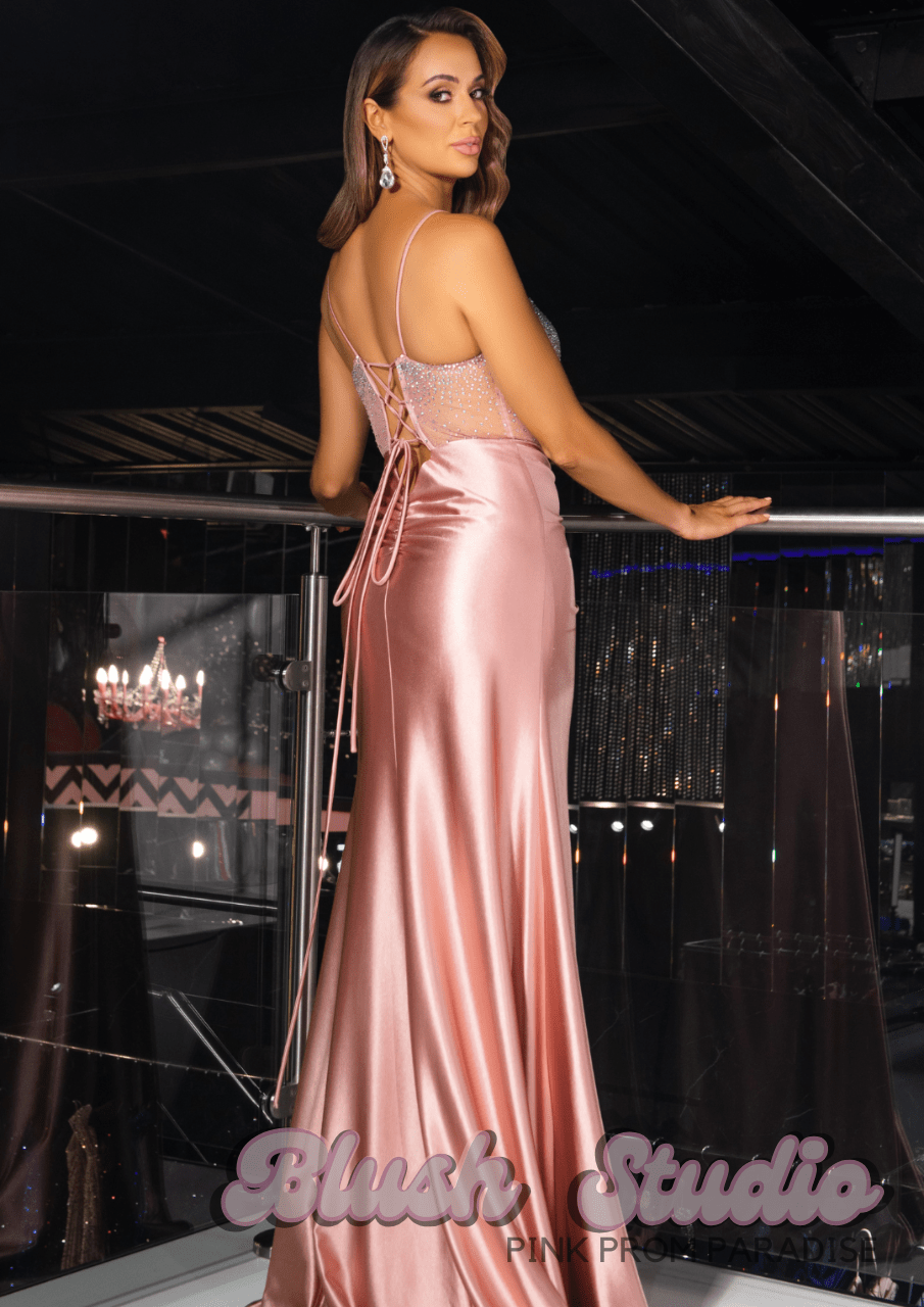 Hallie - Blush Studio